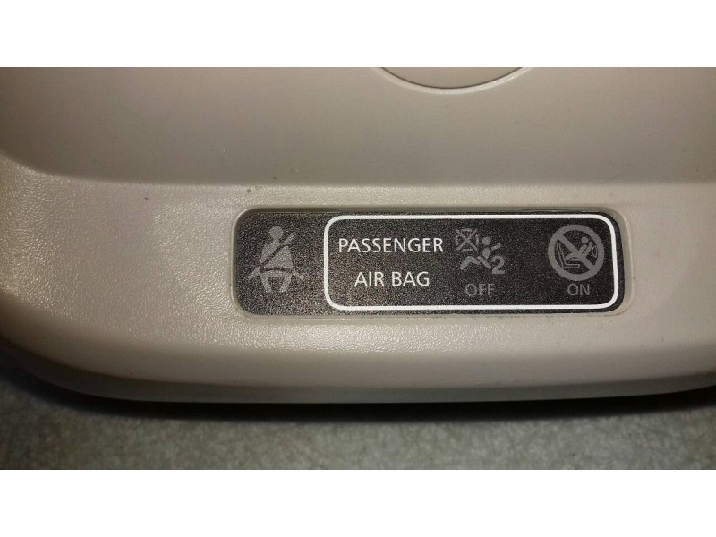 Recambio de luz interior para renault captur xmod referencia OEM IAM 969801754R 969800515R 