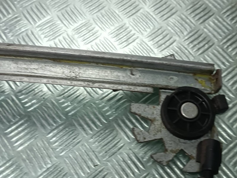 Recambio de elevalunas trasero izquierdo para citroen xsara picasso referencia OEM IAM D239805454500008 120506 ELECTRICO