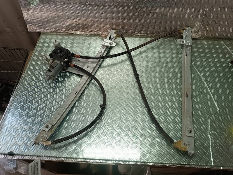 Recambio de elevalunas delantero derecho para citroen xsara picasso referencia OEM IAM 0130821762 CONECTOR 2 PINES ELECTRICO