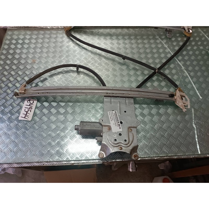 Recambio de elevalunas delantero derecho para citroen xsara picasso referencia OEM IAM 0130821762 CONECTOR 2 PINES ELECTRICO