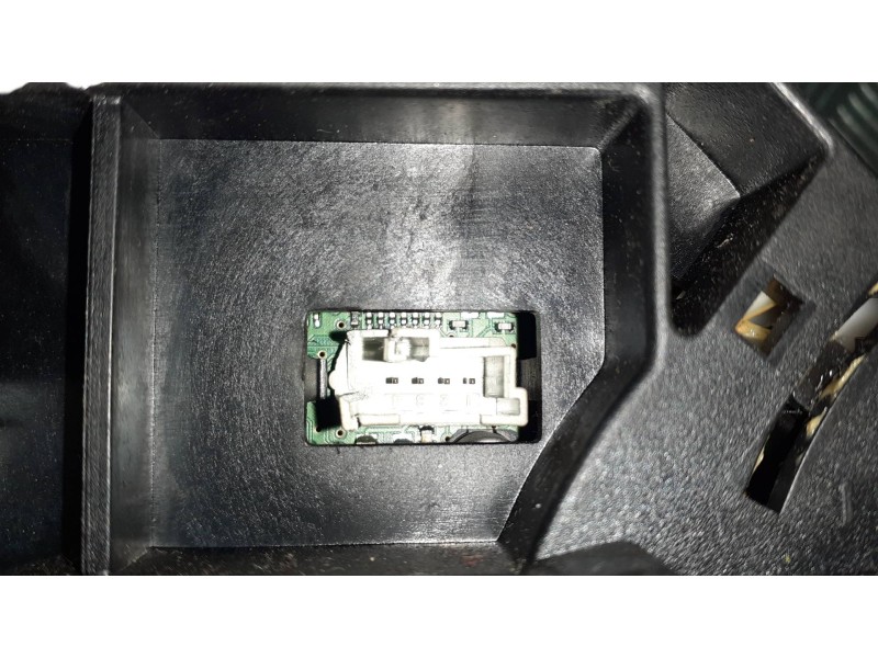 Recambio de mando luces para citroen c4 picasso sx referencia OEM IAM 96627927XT 96591774XT 96481641XT