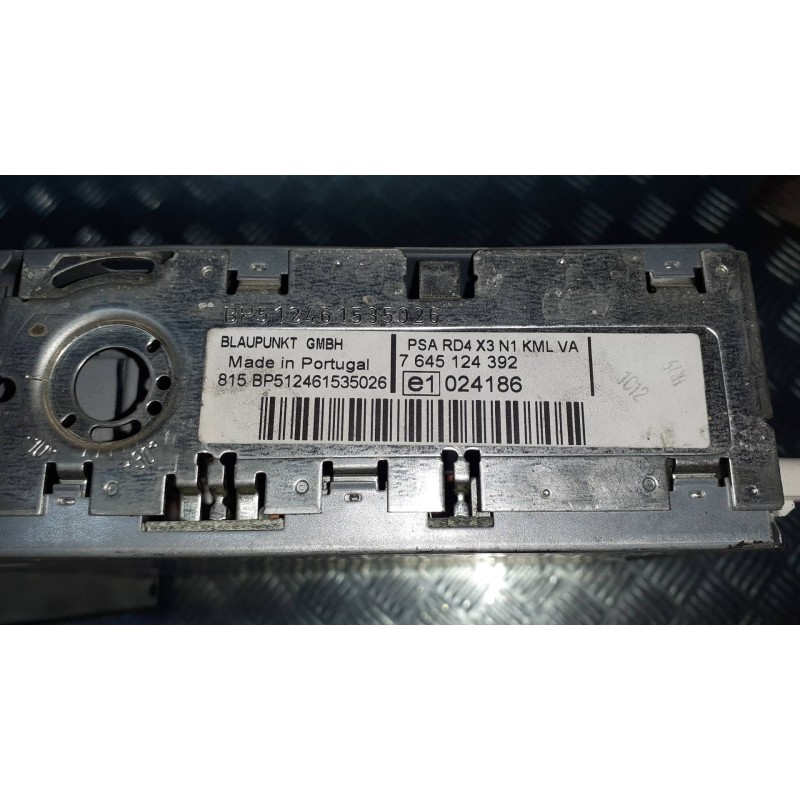 Recambio de sistema audio / radio cd para citroen c5 berlina lx (e) referencia OEM IAM 9659143077 765124392 BLAUPUNK