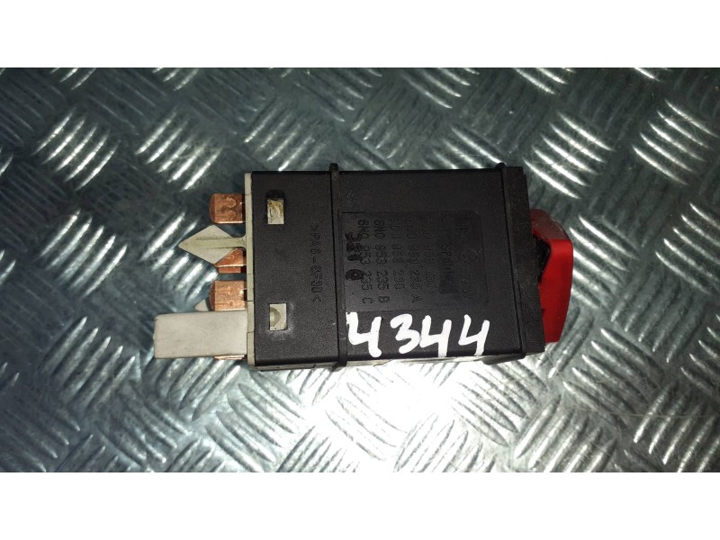 Recambio de warning para volkswagen polo berlina (6n2) conceptline referencia OEM IAM 6N0953235  CONECTOR 7 PINES