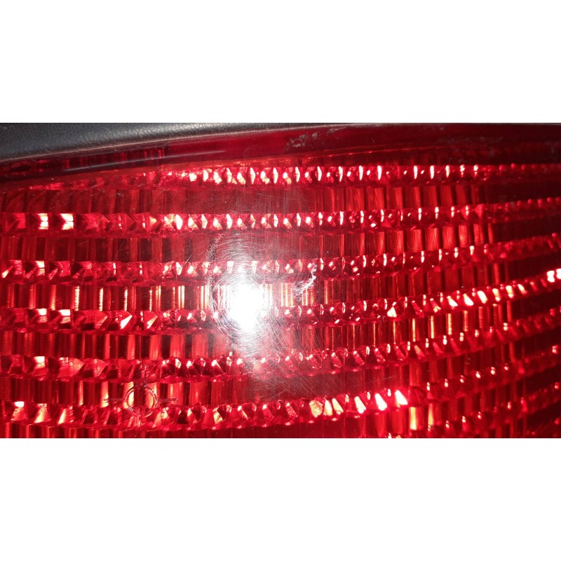 Recambio de piloto trasero derecho para peugeot 306 berlina 3/4/5 puertas (s2) referencia OEM IAM 2522  VALEO