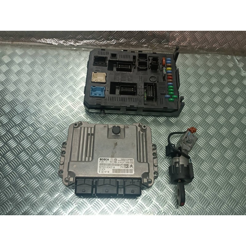 Recambio de centralita motor uce para citroen c5 berlina lx (e) referencia OEM IAM 9663245780  KIT - BOSCH