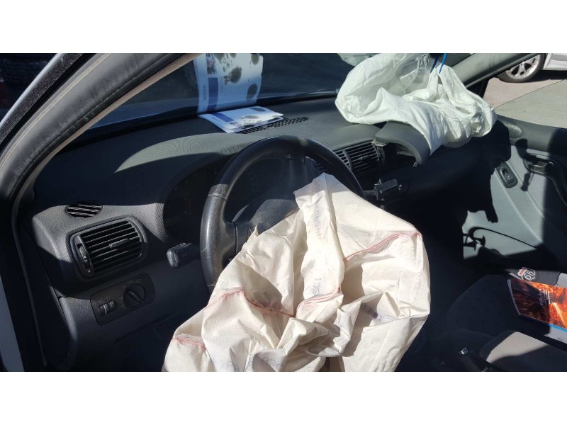 seat toledo (1m2) del año 1999