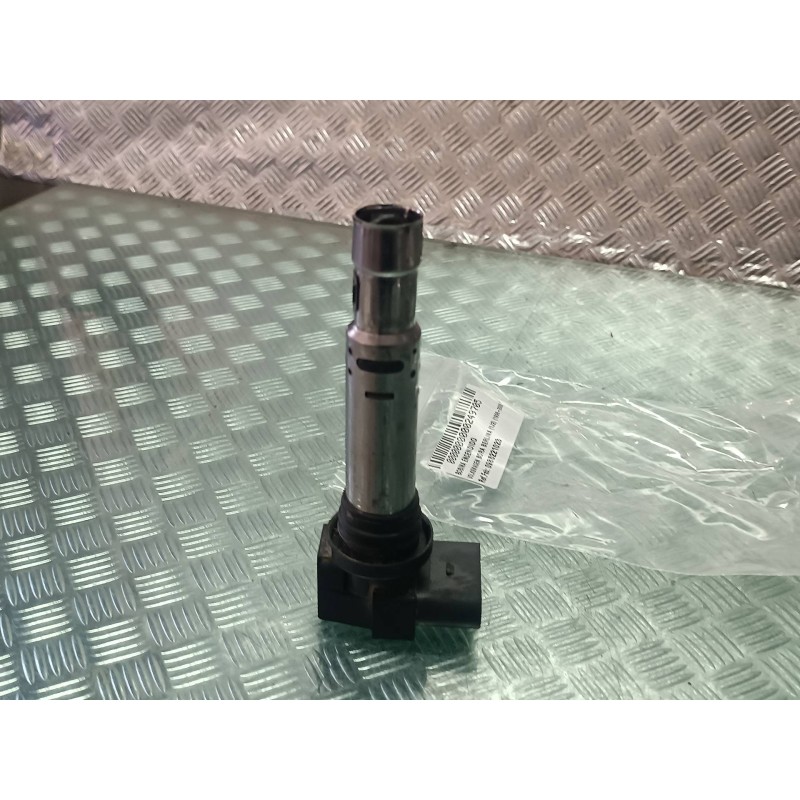 Recambio de bobina encendido para volkswagen bora berlina (1j2) referencia OEM IAM 0986221023 BOSCH CONECTOR 4 PINES