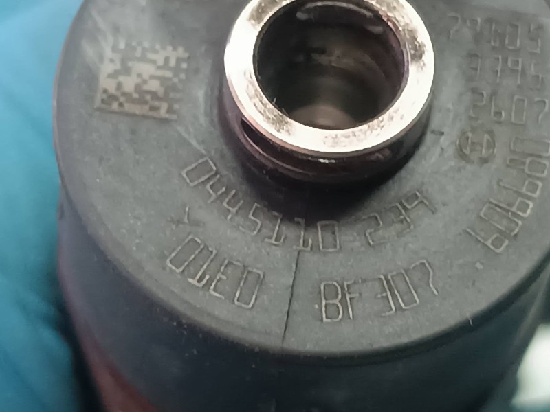 Recambio de inyector para citroen xsara picasso referencia OEM IAM 0445110239 CONECTOR 2 PINES BOSCH