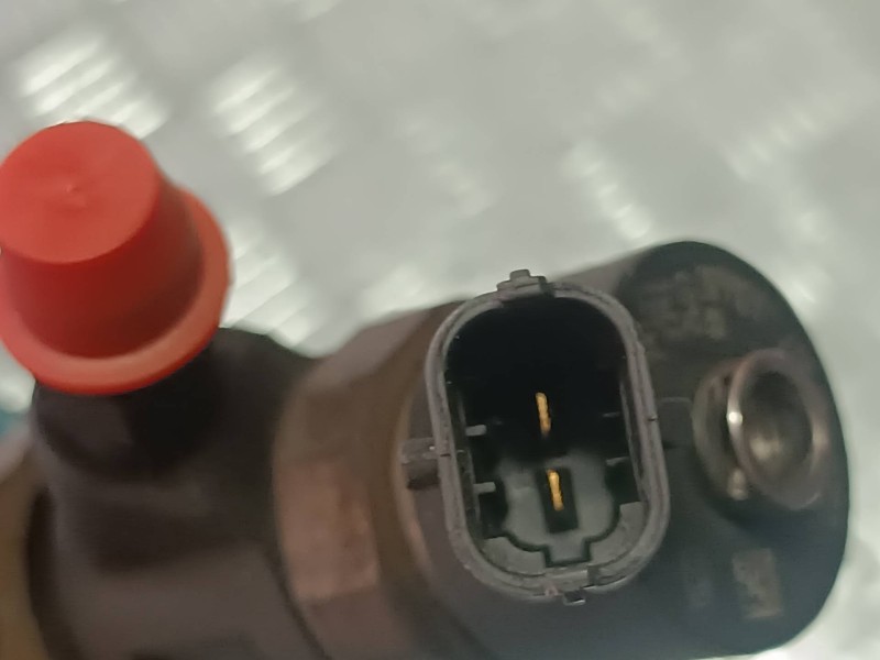Recambio de inyector para citroen xsara picasso referencia OEM IAM 0445110239 CONECTOR 2 PINES BOSCH