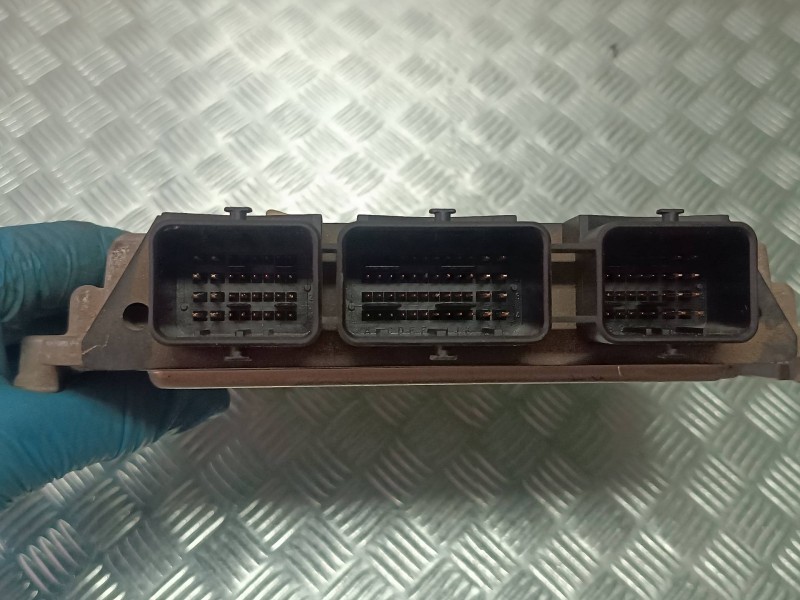 Recambio de centralita motor uce para citroen c4 berlina collection referencia OEM IAM 9659342280 EDC16C34 