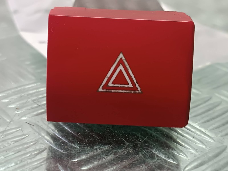 Recambio de warning para hyundai elantra (xd) 2.0 gls (5-tas.) referencia OEM IAM   CONECTOR 9 PINES