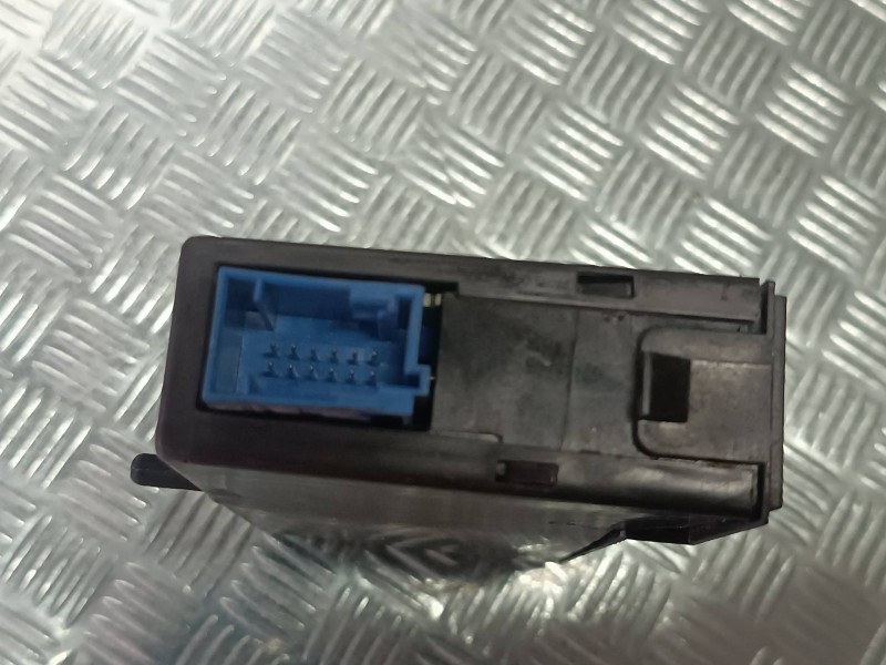 Recambio de modulo electronico para renault laguna ii (bg0) referencia OEM IAM   LECTOR DE TARJETA