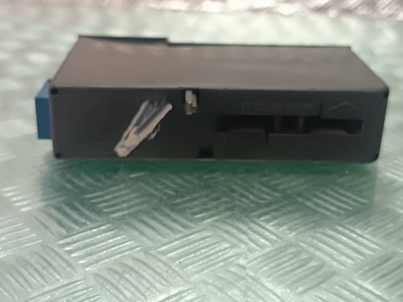 Recambio de modulo electronico para renault laguna ii (bg0) referencia OEM IAM   LECTOR DE TARJETA