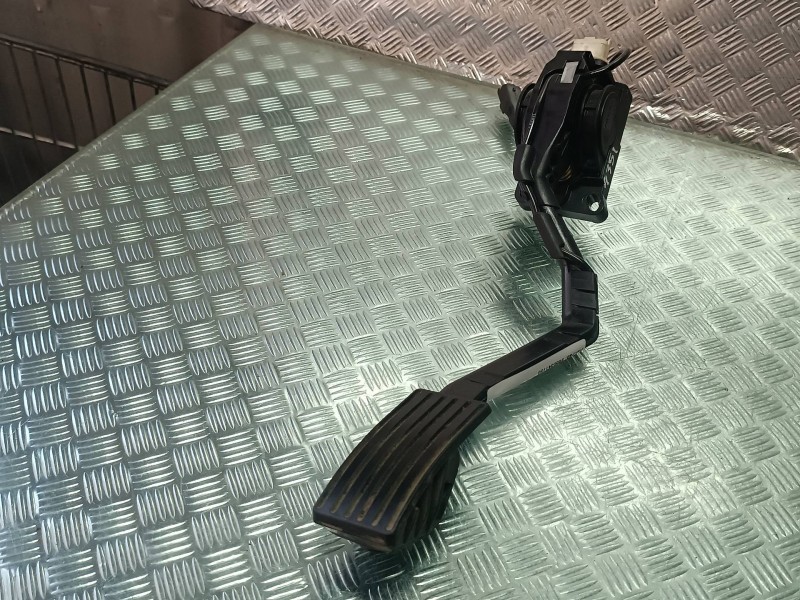 Recambio de pedal acelerador para citroen c5 berlina lx (e) referencia OEM IAM 9650341780 0280755012 BOSCH