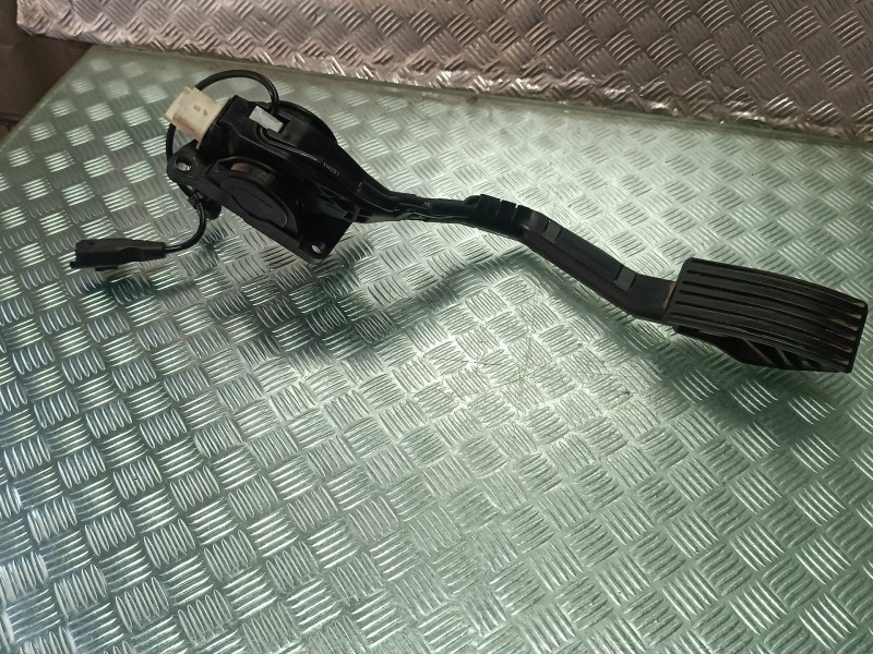 Recambio de pedal acelerador para citroen c5 berlina lx (e) referencia OEM IAM 9650341780 0280755012 BOSCH