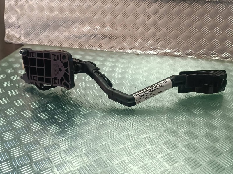 Recambio de pedal acelerador para citroen c5 berlina lx (e) referencia OEM IAM 9650341780 0280755012 BOSCH
