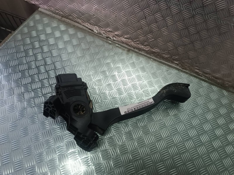 Recambio de pedal acelerador para ford transit connect (tc7) furgón (2006) referencia OEM IAM 7T119F836CB 6PV00927600 HELLA