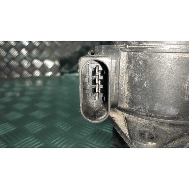 Recambio de caudalimetro para mercedes-benz clase b (w245) 180 cdi (245.207) referencia OEM IAM A0000942948 1525A001 5WK97003
