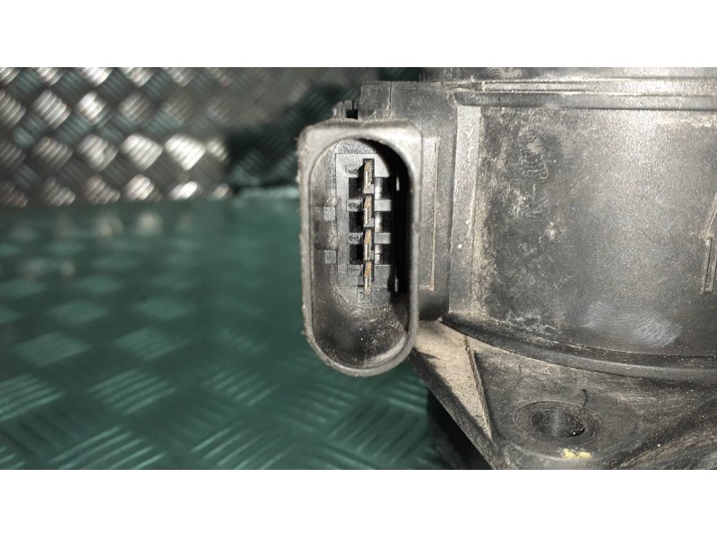 Recambio de caudalimetro para mercedes-benz clase b (w245) 180 cdi (245.207) referencia OEM IAM A0000942948 1525A001 5WK97003