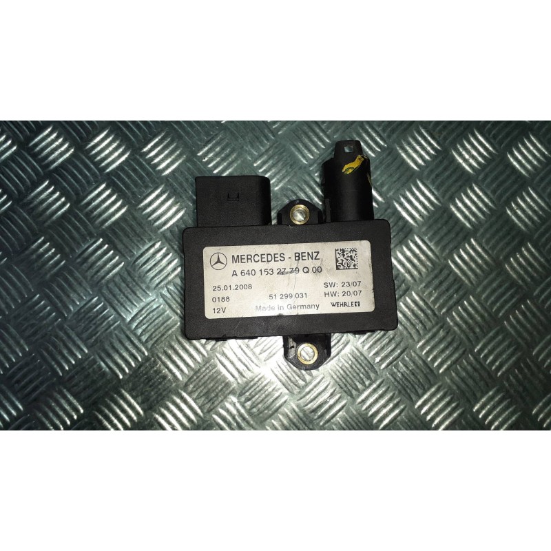 Recambio de caja precalentamiento para mercedes-benz clase b (w245) 180 cdi (245.207) referencia OEM IAM A6401532779 51299031 