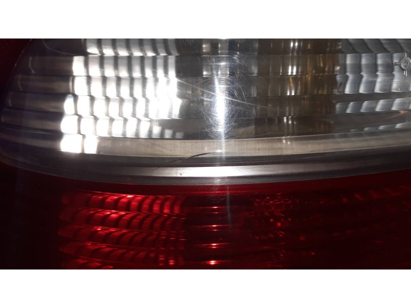 Recambio de piloto trasero izquierdo para renault laguna ii (bg0) referencia OEM IAM 8200002473 VALEO EXT - ALETA