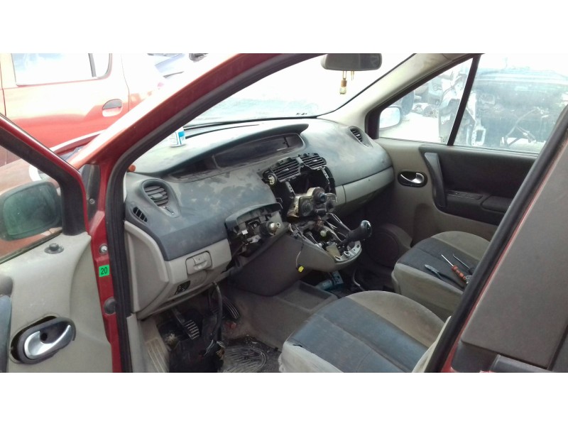 renault scenic ii del año 2003