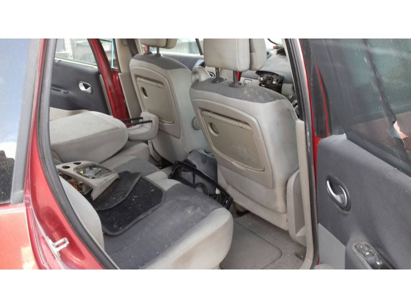 renault scenic ii del año 2003