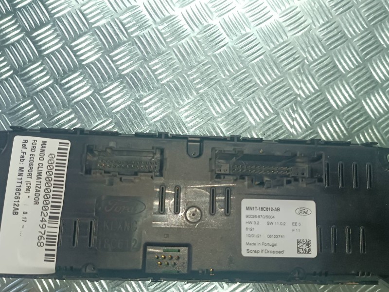 Recambio de mando climatizador para ford ecosport (cr6) referencia OEM IAM MN1T18C612AB 900268705004 18C612