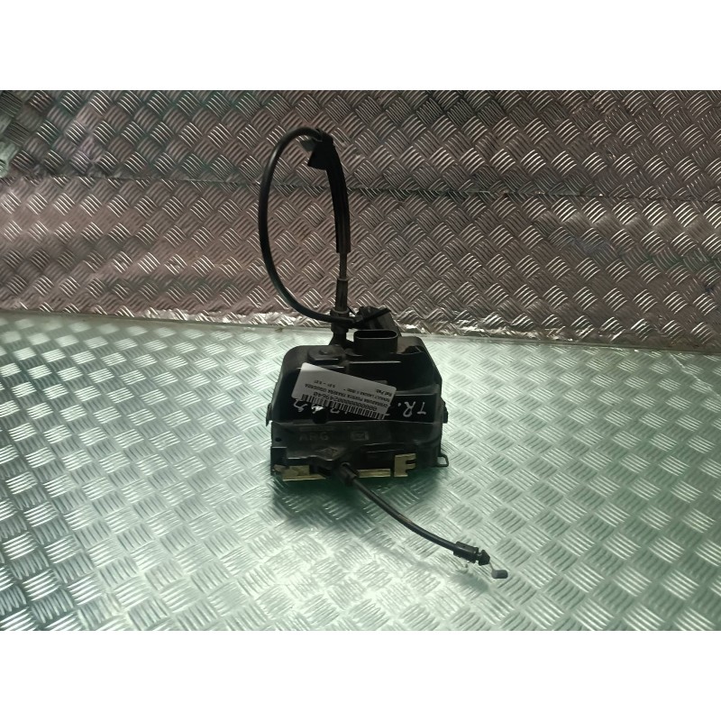 Recambio de cerradura puerta trasera izquierda para renault laguna ii (bg0) referencia OEM IAM  CONECTOR 4 PINES ELECTRICA