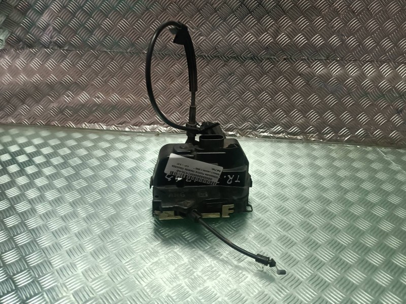 Recambio de cerradura puerta trasera izquierda para renault laguna ii (bg0) referencia OEM IAM  CONECTOR 4 PINES ELECTRICA