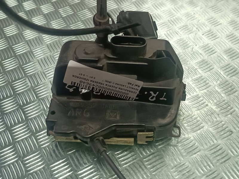 Recambio de cerradura puerta trasera izquierda para renault laguna ii (bg0) referencia OEM IAM  CONECTOR 4 PINES ELECTRICA