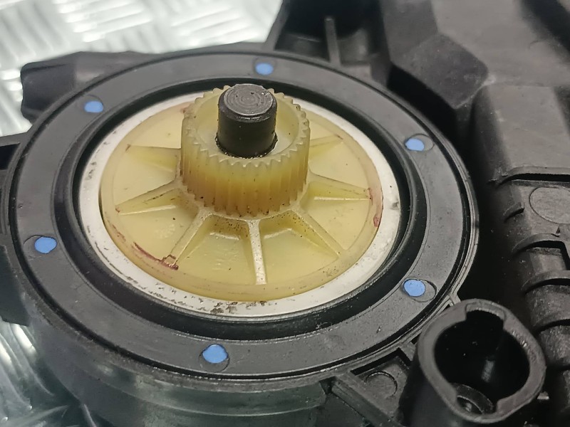 Recambio de motor elevalunas delantero izquierdo para citroen c4 picasso sx referencia OEM IAM 9654087680 400963C 