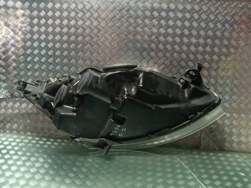 Recambio de faro izquierdo para citroen c4 picasso sx referencia OEM IAM 1EF00923701  HELLA