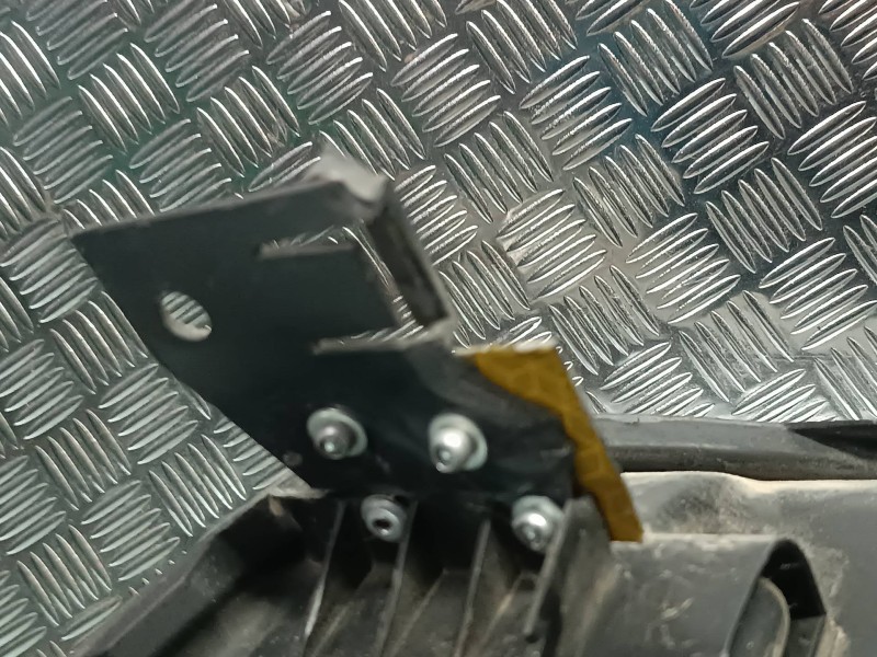 Recambio de faro derecho para citroen c4 picasso sx referencia OEM IAM   