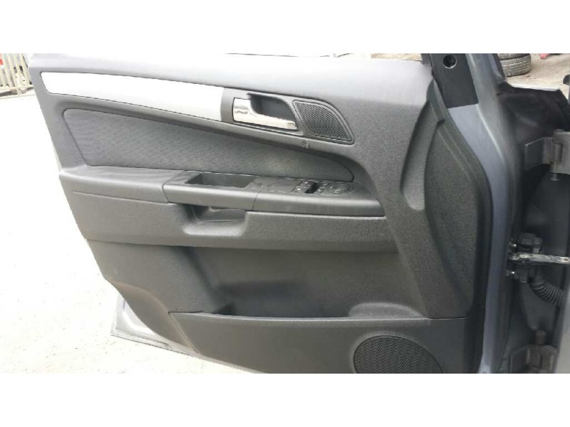 opel zafira b del año 2008