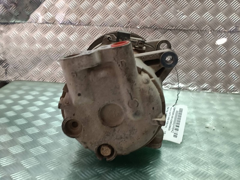 Recambio de compresor aire acondicionado para nissan vanette cargo (hc23) furg. referencia OEM IAM 926008C820 0A74045010 CALSONI