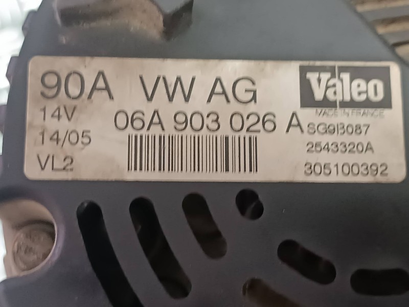Recambio de alternador para volkswagen bora berlina (1j2) referencia OEM IAM 06A903026A 305100392 90A
