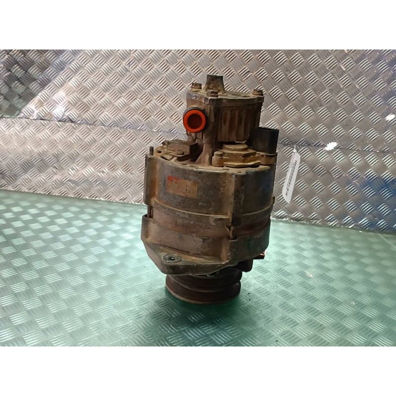 Recambio de alternador para nissan vanette cargo referencia OEM IAM 9120335C01 BOSCH 90A