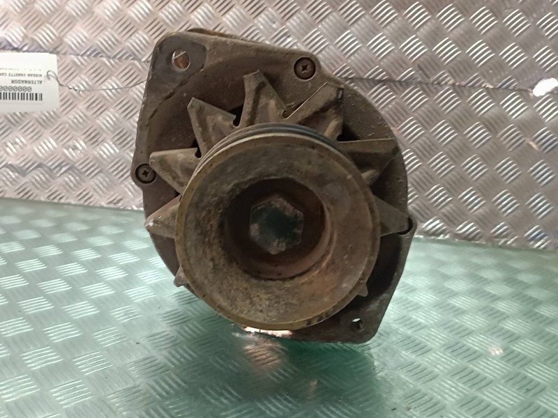Recambio de alternador para nissan vanette cargo referencia OEM IAM 9120335C01 BOSCH 90A