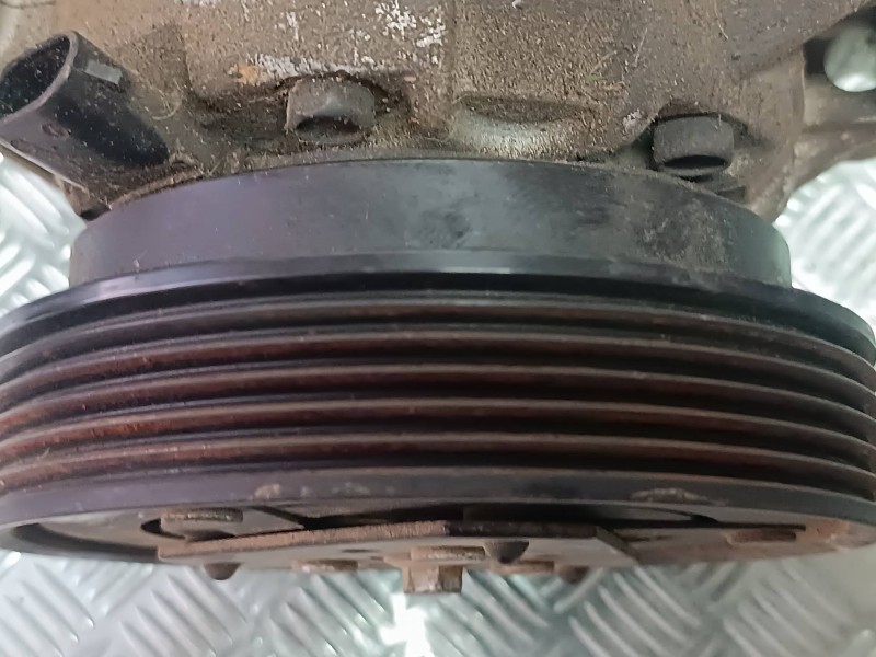 Recambio de compresor aire acondicionado para renault scenic ii referencia OEM IAM 8FK351135861 99000940 BEHR