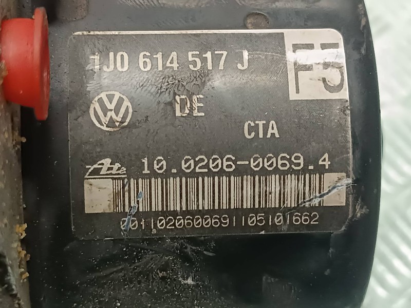 Recambio de abs para volkswagen bora berlina (1j2) referencia OEM IAM 1J0614517J 1CC0907379M ATE