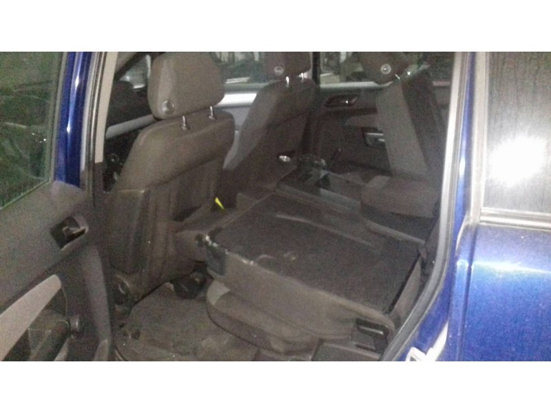 opel zafira a del año 2005