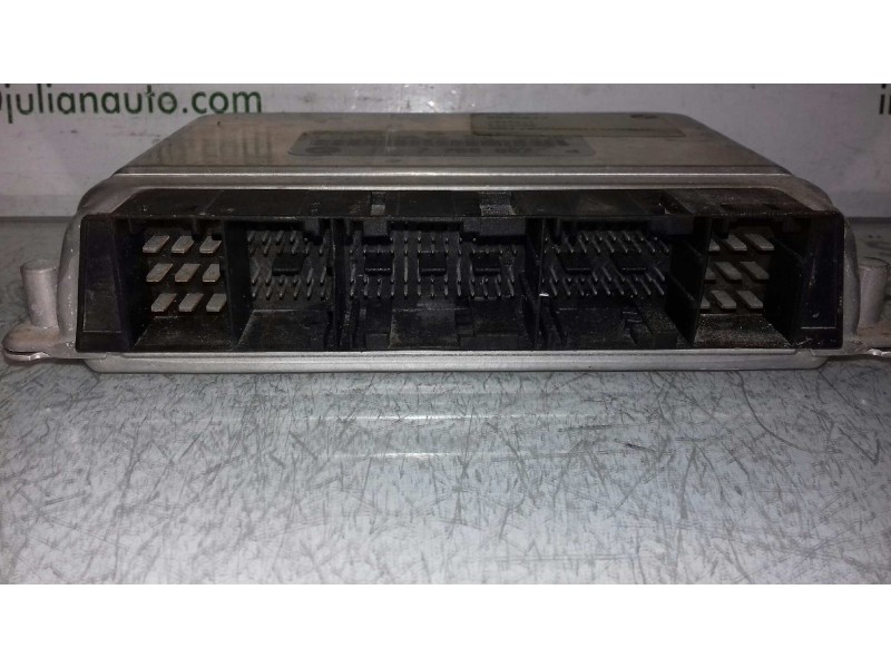 Recambio de centralita motor uce para bmw serie 3 berlina (e46) 320d referencia OEM IAM 0281010205 7786887 BOSCH