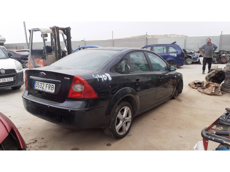 ford focus berlina (cap) del año 2007