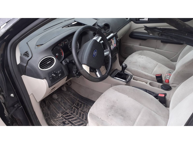 ford focus berlina (cap) del año 2007