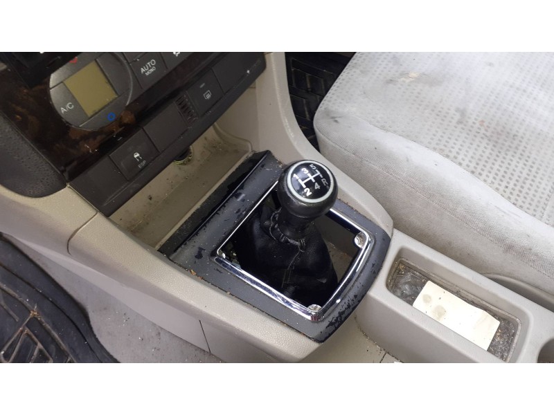 ford focus berlina (cap) del año 2007