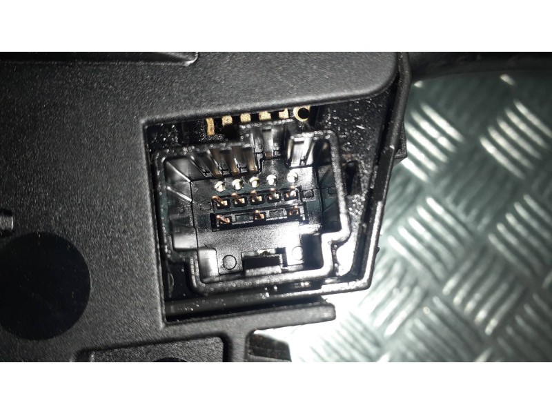 Recambio de mando luces para ford focus berlina (cap) referencia OEM IAM 4M5T14A664AB 3M5T6475AE 17D940