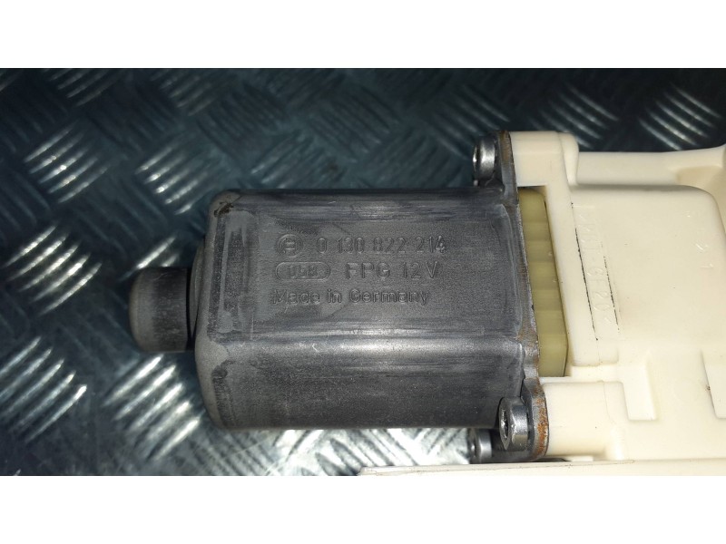 Recambio de motor elevalunas delantero derecho para ford focus berlina (cap) referencia OEM IAM 6M5T14B533CA 981406110 5WK11572