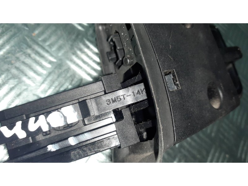 Recambio de mando multifuncion para ford focus berlina (cap) referencia OEM IAM 3M5T14K147BE CONECTOR 3 PINES RADIO