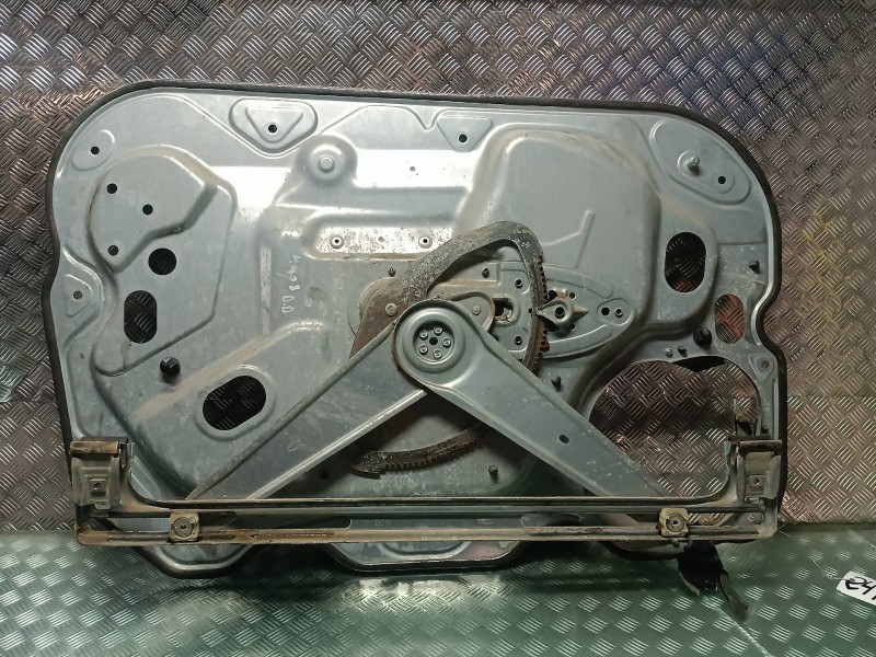 Recambio de elevalunas delantero derecho para ford focus berlina (cap) referencia OEM IAM 4M51A045H16A 994761108 ELECTRICO